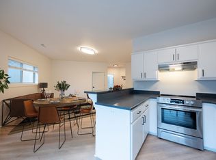 300-302 SW 6th St #300-12, Bentonville, AR 72712