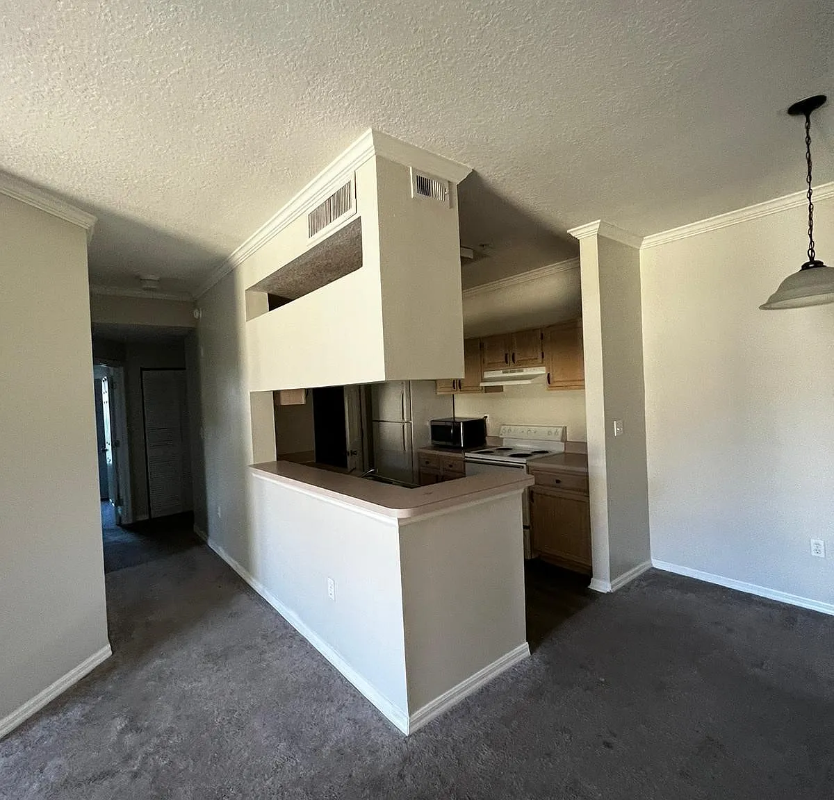 5612 Pinnacle Heights Cir — Photo 4