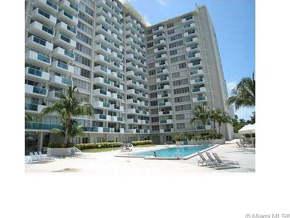 2nd image of 1000 West Ave APT 1401