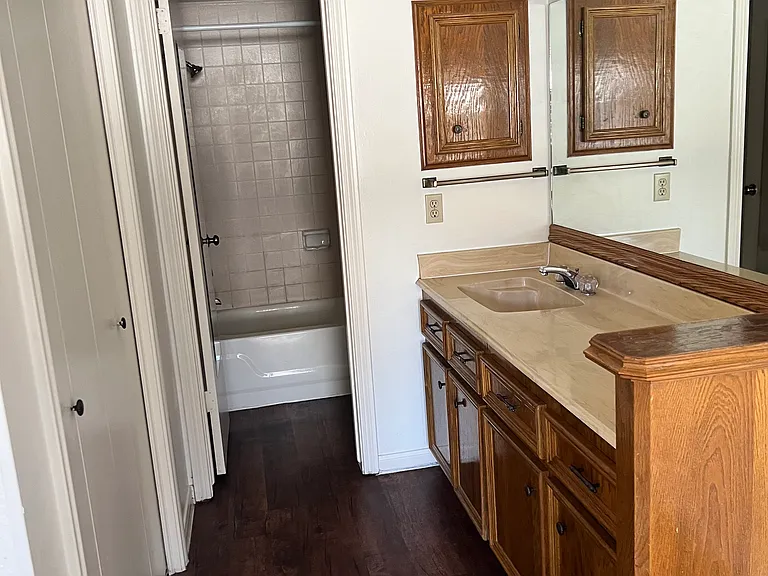 3106 Dickinson Ave — Photo 7