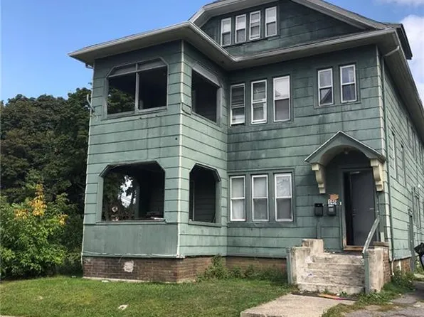 146 Hollenbeck St, Rochester, NY 14621