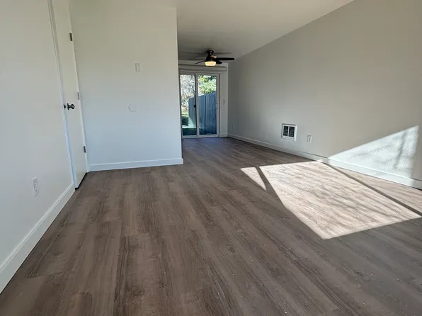 833 NW Oak Ave, Corvallis, OR 97330