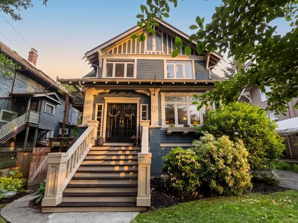 224 W 13th Ave, Vancouver, BC V5Y 1V9