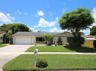 5757 SW 119th Ave, Cooper City, FL 33330