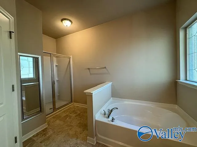140 Clydesdale Ln — Photo 26
