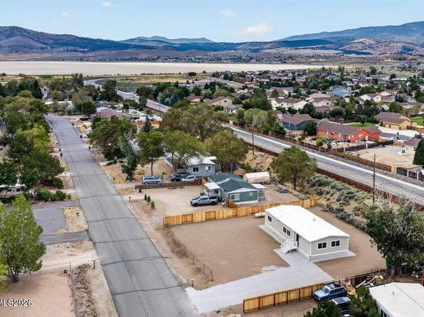 17945 Blackbird Dr, Reno, NV 89508