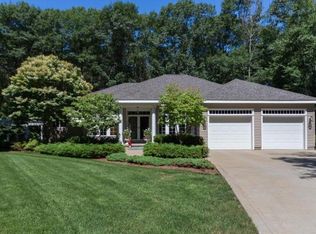 45 Amesbury Rd, Kensington, NH 03833