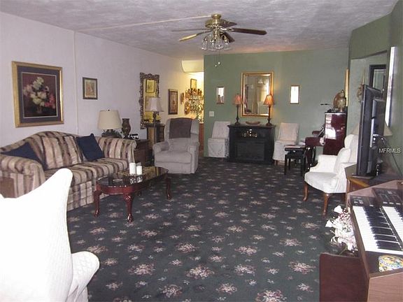 4th image of 2001 World Parkway Blvd APT 33