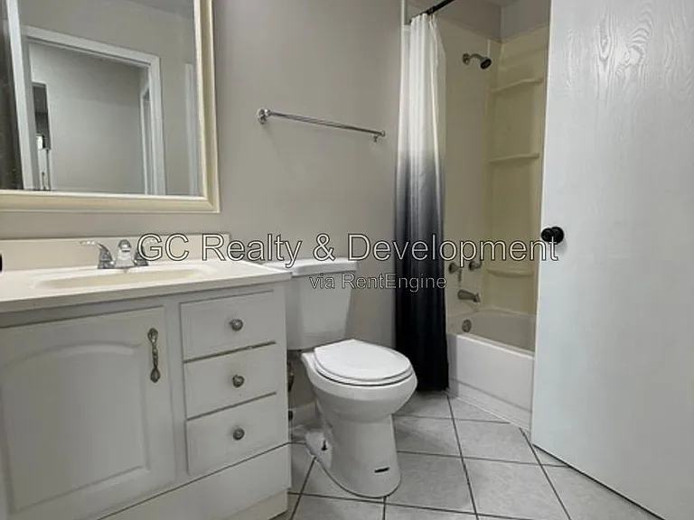 1319 N Winslowe Dr #203 — Photo 14