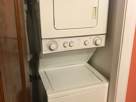 5th image of 3358 N Kildare Ave #2N