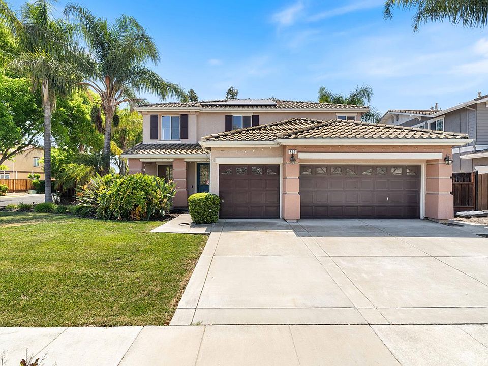 1st image of 600 Coconut Ct
