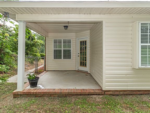 5th image of 615 White Owl Forest Dr