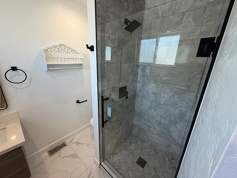 58 W 40th Ave — Photo 11