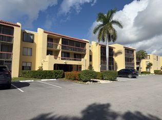 737 SE 1st Way APT 302, Deerfield Beach, FL 33441