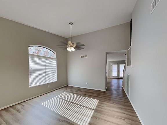 4th image of 41960 W Michaels Dr