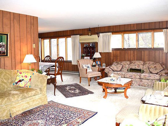 3rd image of 102 Idlewood Ct