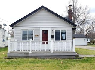 7648 Pinehurst Dr, Mentor On The Lake, OH 44060