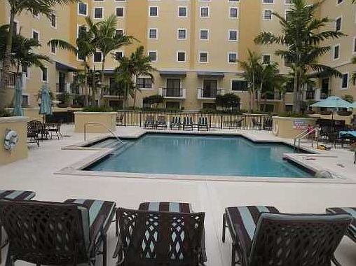 4th image of 8395 SW 73rd Ave APT 307