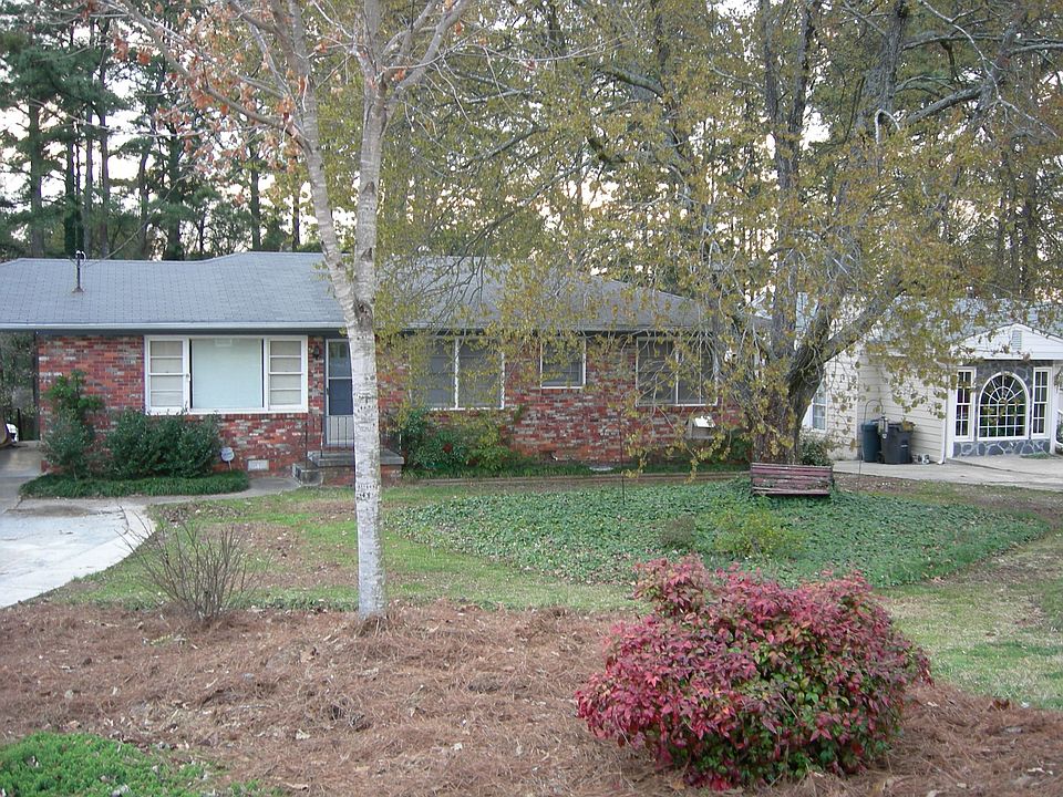 2896 Ben Hill Road