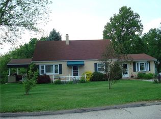 13059 Veronica Ln, North Huntingdon, PA 15642