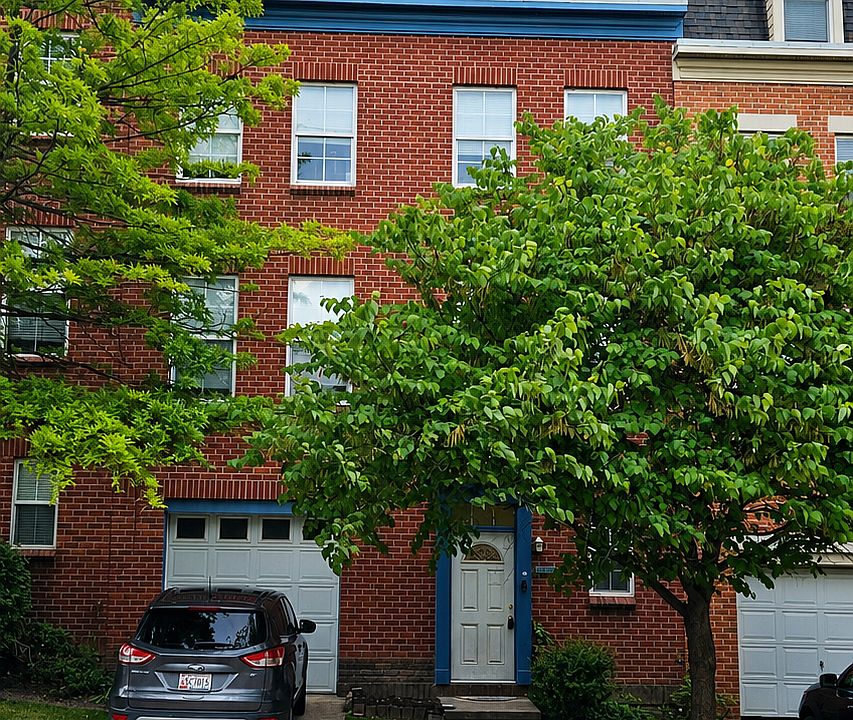 1st image of 1611 E Fairmount Ave