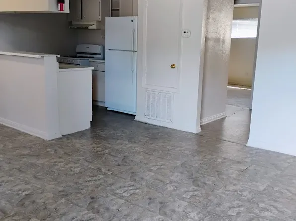 9422 Heno St APT 5, Houston, TX 77051