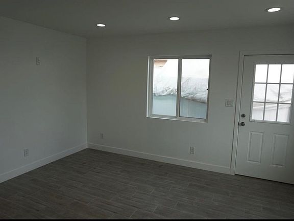 3rd image of 3665 Lanfranco St