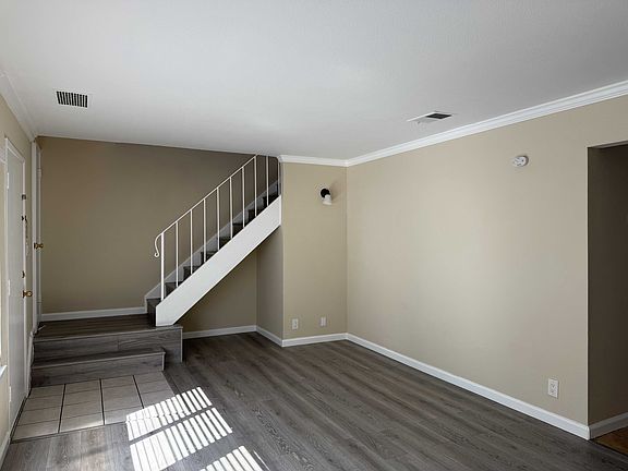 3rd image of 463 Don Edgardo Ct