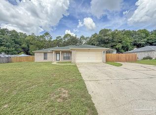 5117 Westport Dr, Milton, FL 32570