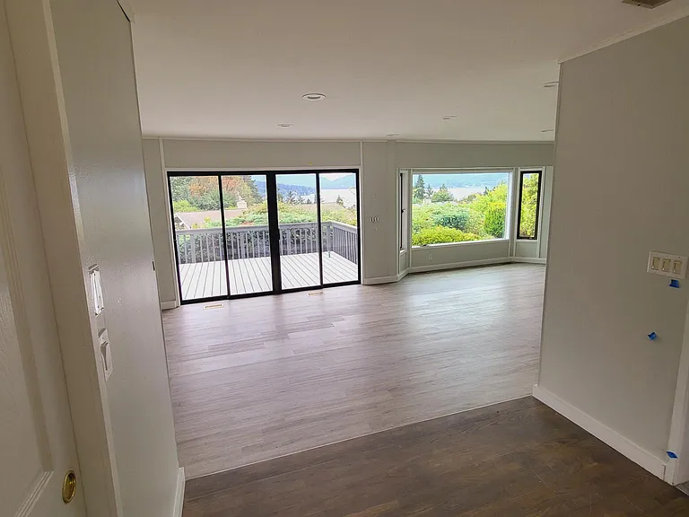 17229 NE 6th Pl — Photo 7