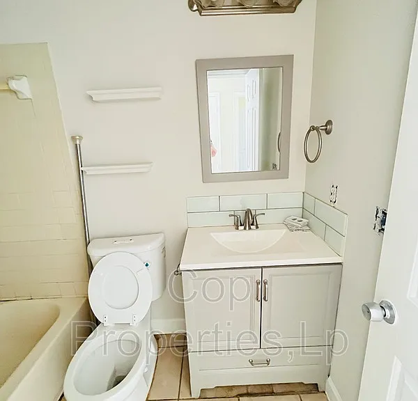 6319 Waddesdon Wood — Photo 13