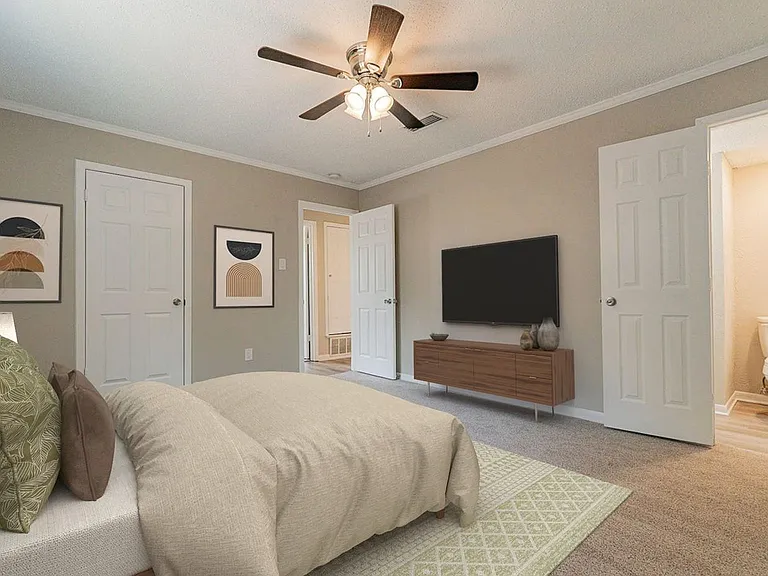 2112 Cedarcrest Dr — Photo 3