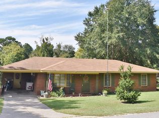 1703 N McSwain Dr, Vidalia, GA 30474