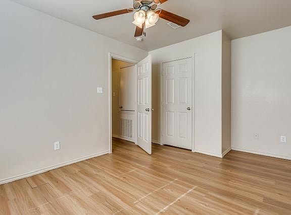 4th image of 405 Wells Ct #D
