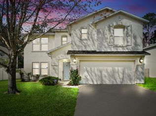 1040 Collinswood Dr W, Jacksonville, FL 32225