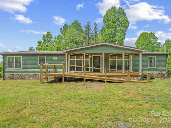 25 Easter Gap Rd, Marshall, NC 28753