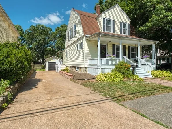 153 Copeland St, Brockton, MA 02301