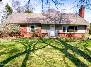 611 Rudy Ln, Windy Hills, KY 40207