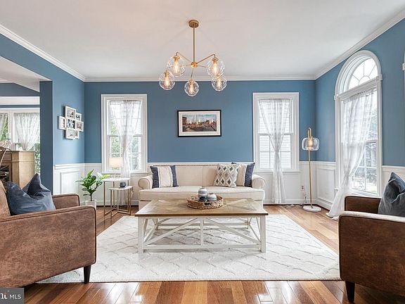 5th image of 1408 Halkirk Way