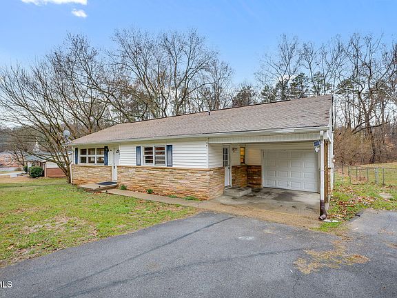 2nd image of 541 Gravely Rd