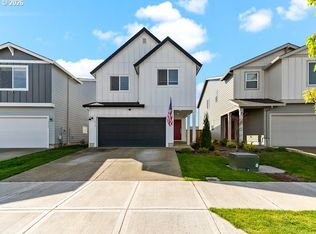 2324 Killian Spring Dr, Woodburn, OR