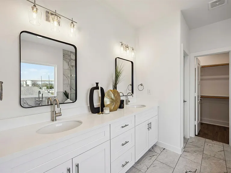 3504 Caplin St #B — Photo 15