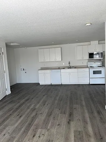 2614 O St #9 Photo 1