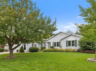 2418 Risch Ln, Manitowoc, WI 54220