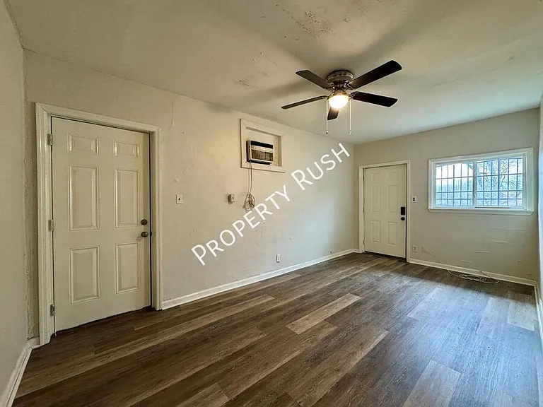 3603 Dorris St — Photo 4