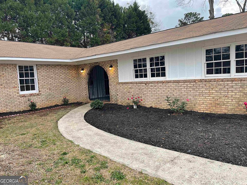 1st image of 505 Forest Lake Dr