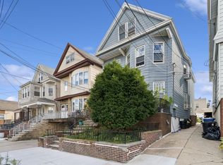 20 W 48th St, Bayonne, NJ 07002