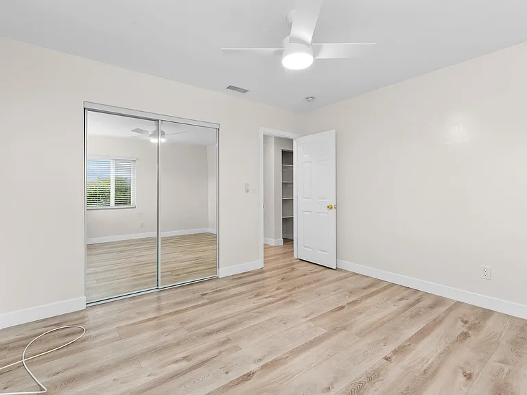 2932 Dickens St #2930 — Photo 9