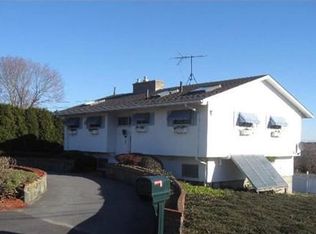 300 Pleasant St, Somerset, MA 02726