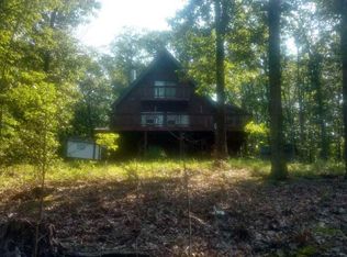 137 Park View Ln, Shenandoah, VA 22849